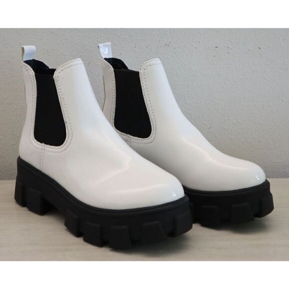 Circus NY H1412S3100 Women's Sz 6.5M White Darielle Lug Sole Chelsea Boots $100 - Picture 5 of 10